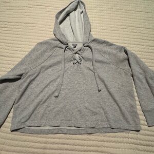 Aerie Gray Hooded Women's Cropped Sweater